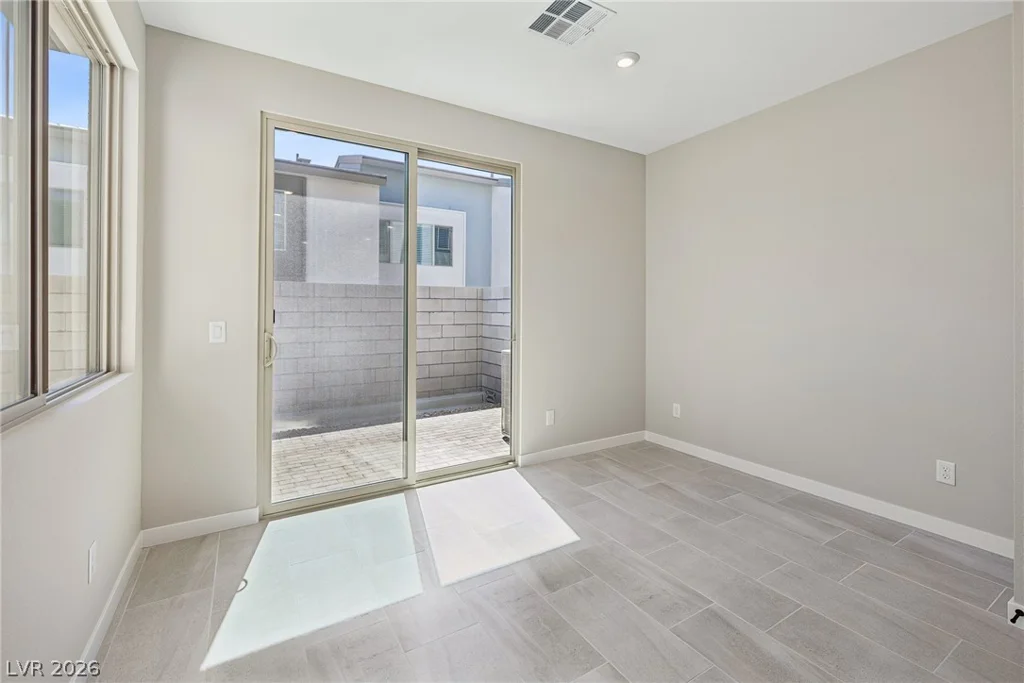9227 Salas, Las Vegas, NV 89166