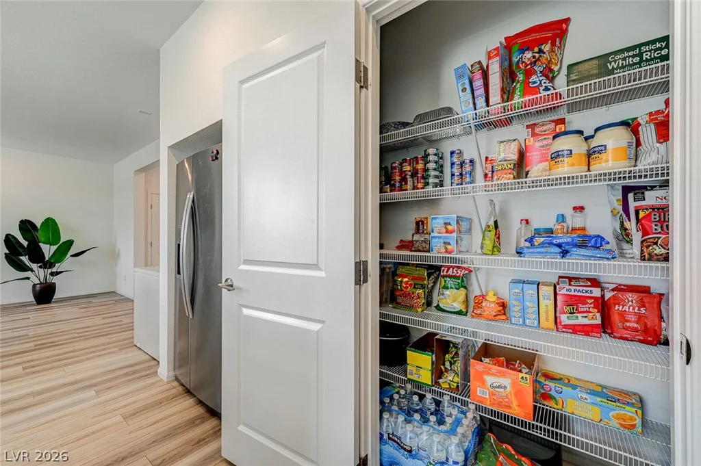 10229 Bloom Quick, Las Vegas, NV 89141
