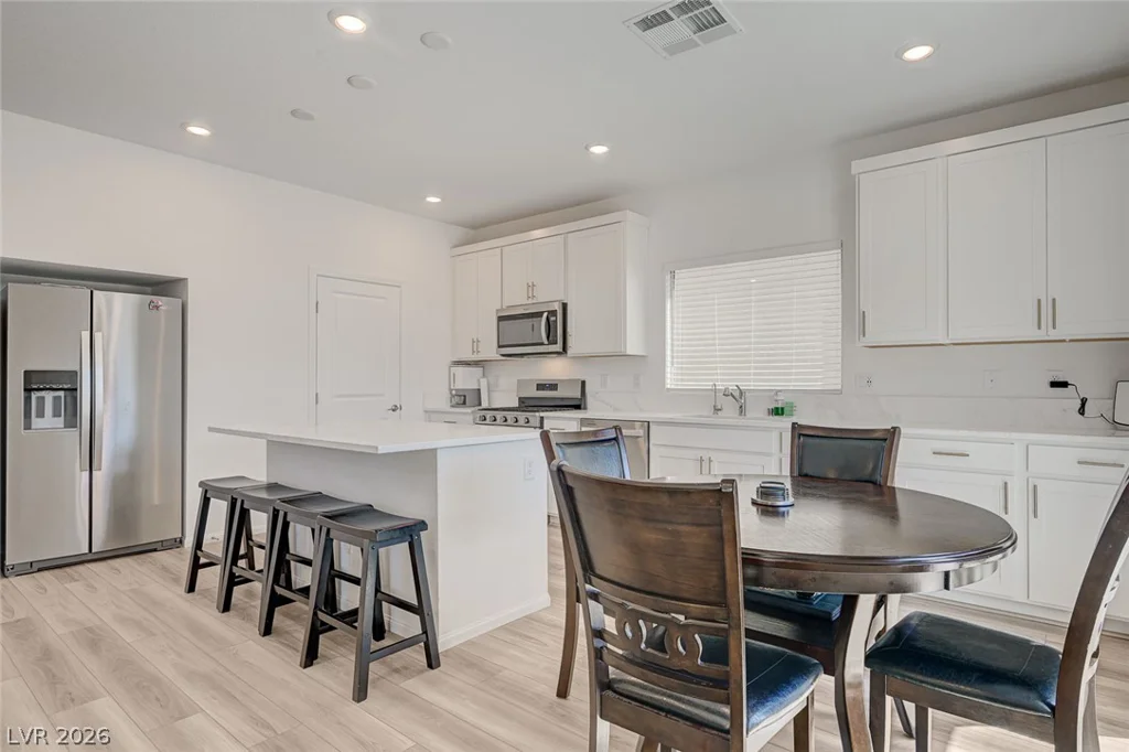10229 Bloom Quick, Las Vegas, NV 89141