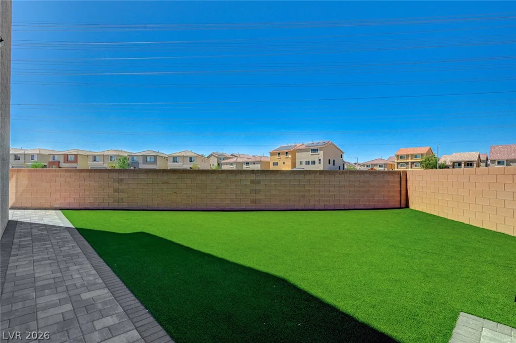 10229 Bloom Quick, Las Vegas, NV 89141