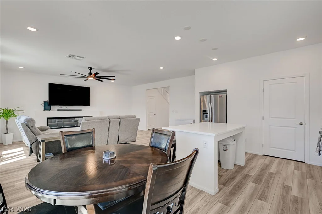 10229 Bloom Quick, Las Vegas, NV 89141