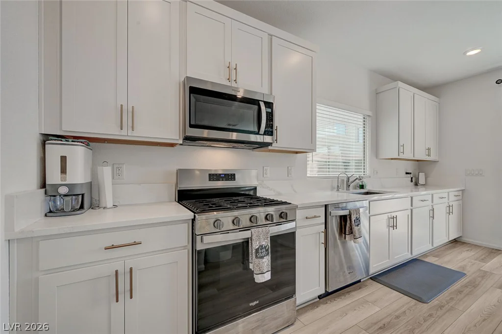 10229 Bloom Quick, Las Vegas, NV 89141