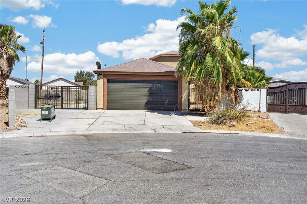 4030 Bright Star, Las Vegas, NV 89115