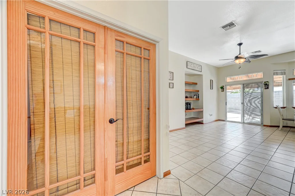 5225 Clinging Vine, North Las Vegas, NV 89031