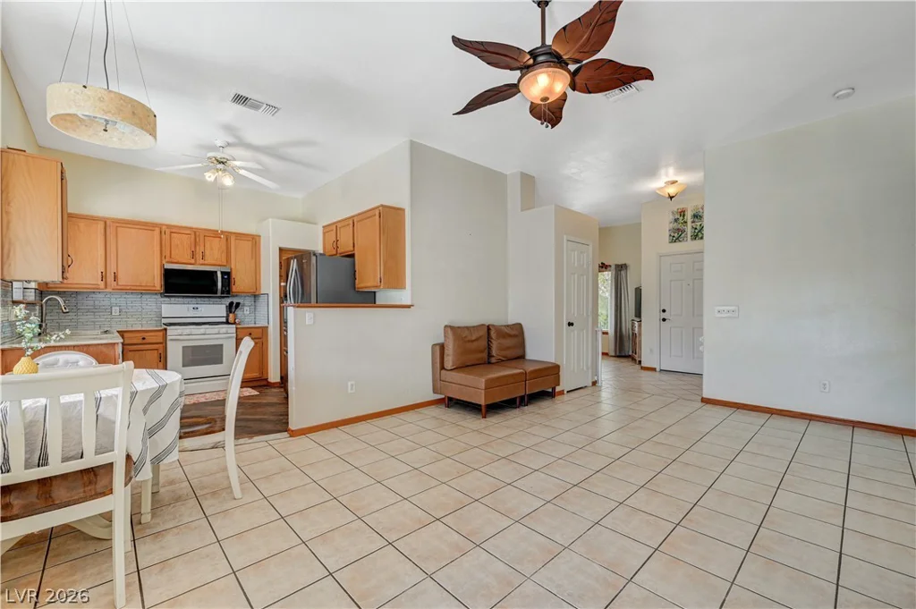 5225 Clinging Vine, North Las Vegas, NV 89031