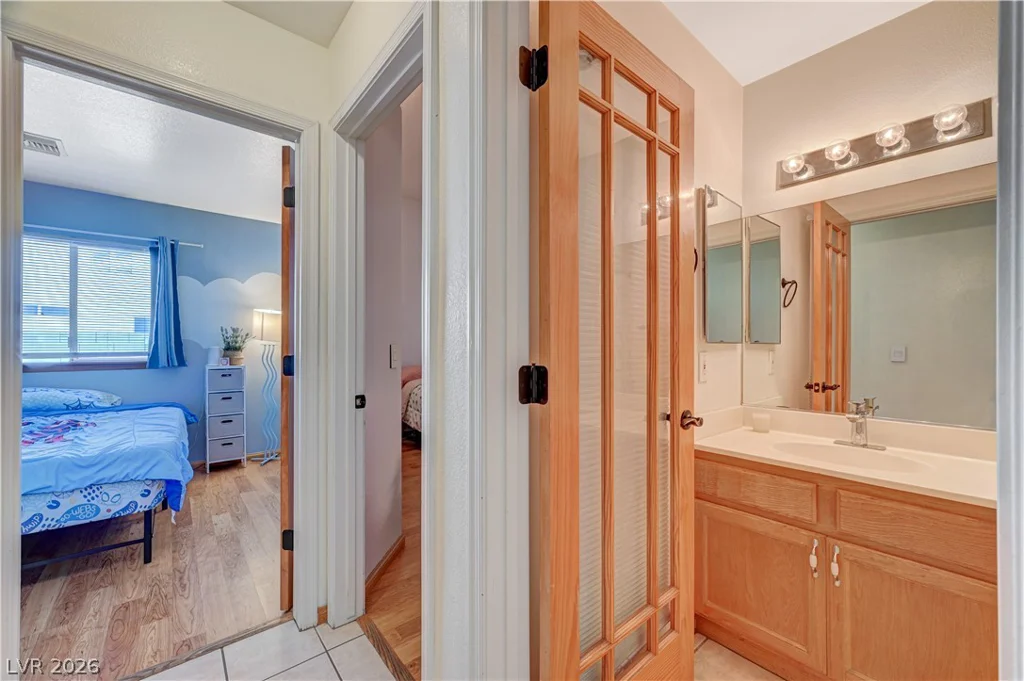 5225 Clinging Vine, North Las Vegas, NV 89031