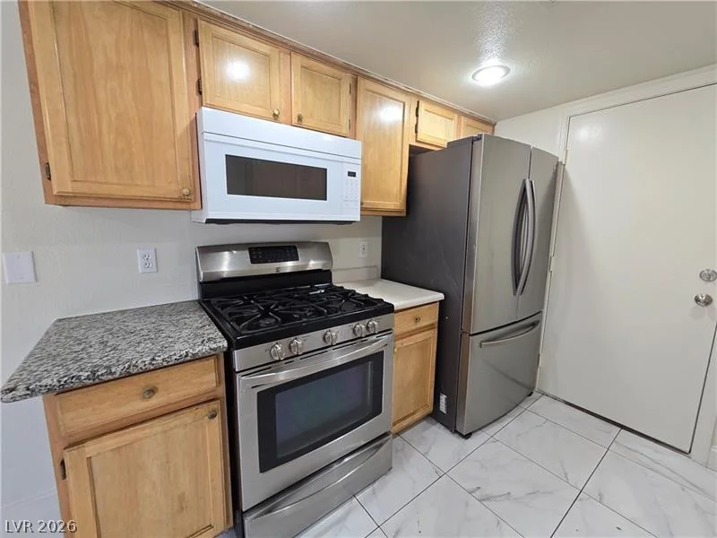 9617 Pine River, Las Vegas, NV 89123