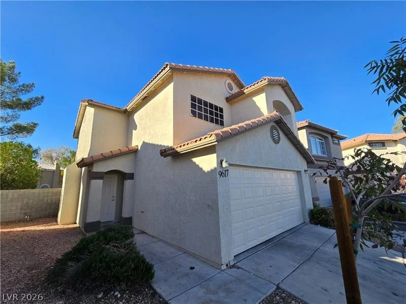9617 Pine River, Las Vegas, NV 89123