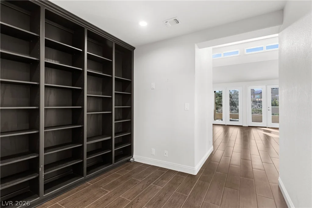 7973 Harbour Towne, Las Vegas, NV 89113