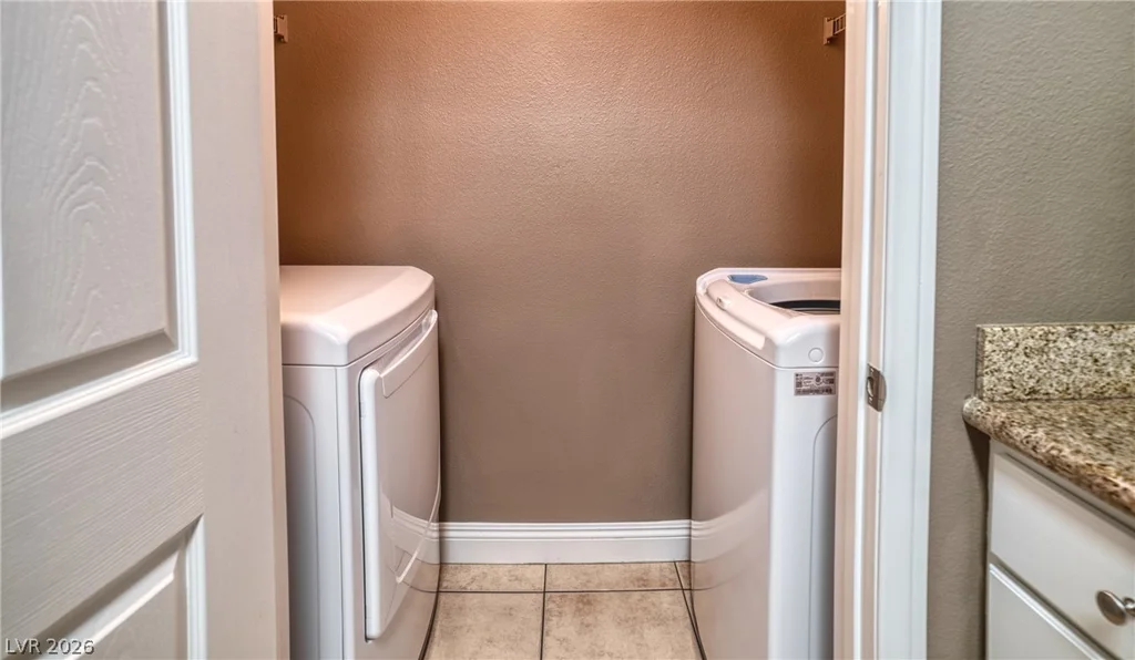 8000 Badura, Las Vegas, NV 89113
