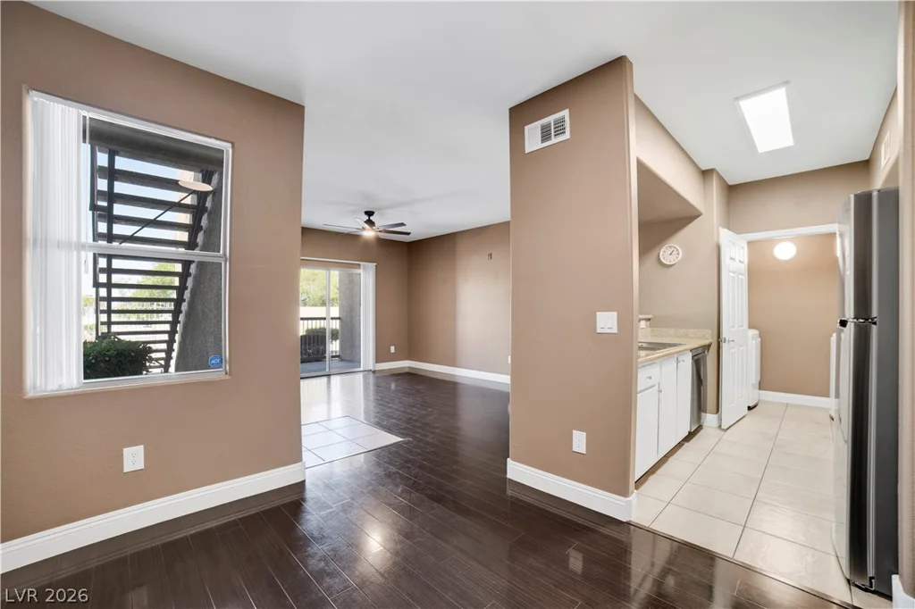 8000 Badura, Las Vegas, NV 89113