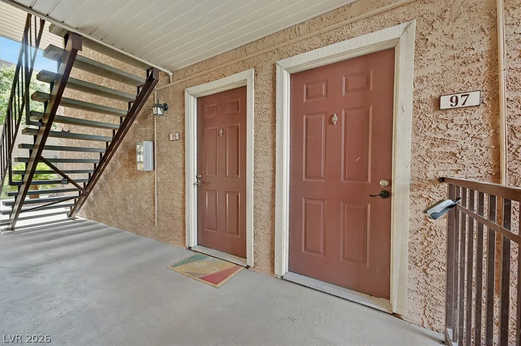 5081 River Glen, Las Vegas, NV 89103