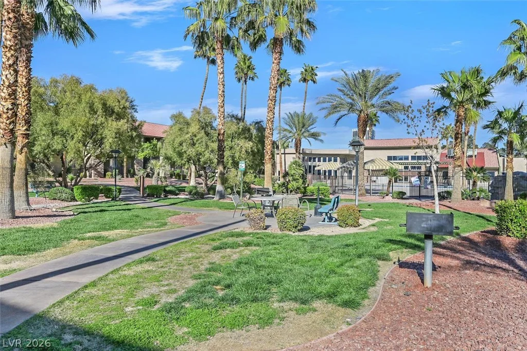 5081 River Glen, Las Vegas, NV 89103