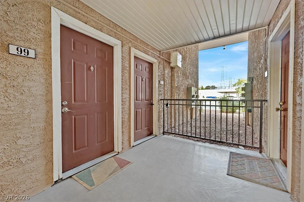 5081 River Glen, Las Vegas, NV 89103