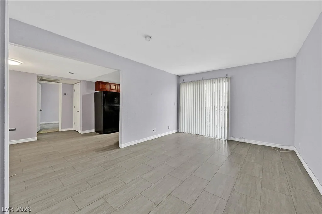 5081 River Glen, Las Vegas, NV 89103