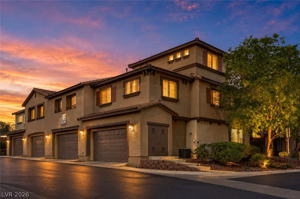 11472 Ogden Mills, Las Vegas, NV 89135