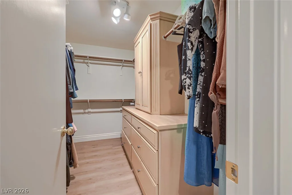 552 Playa Linda, Las Vegas, NV 89138
