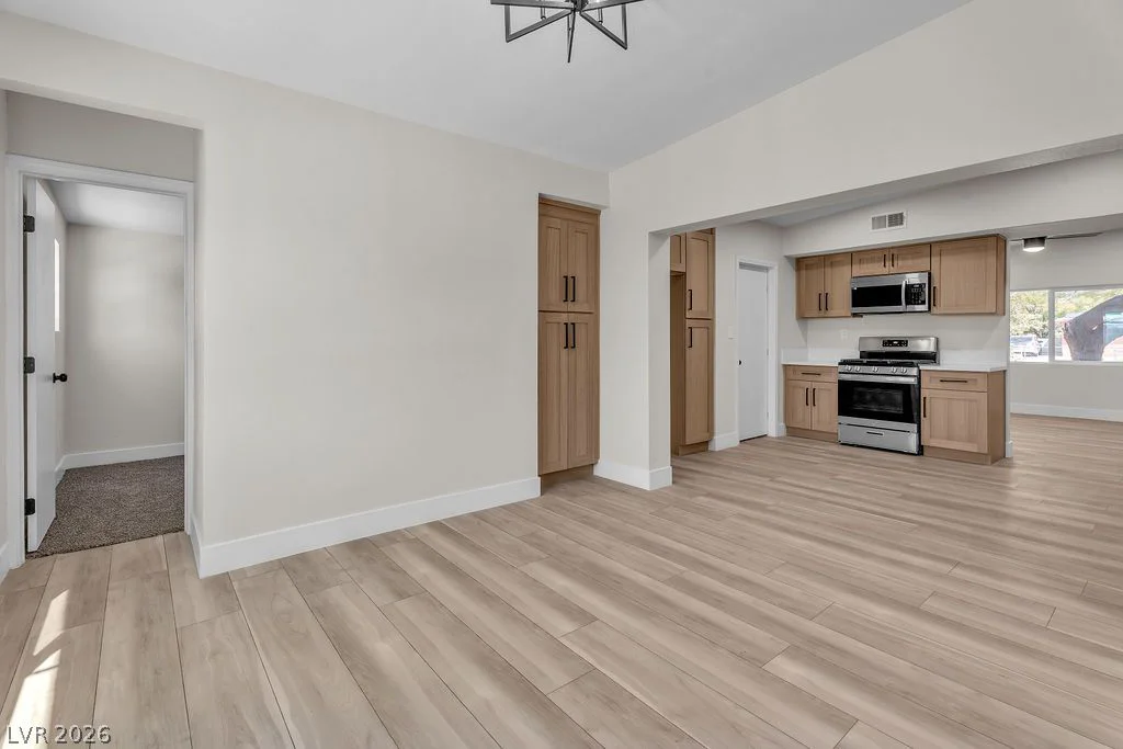 3315 Webb, North Las Vegas, NV 89030