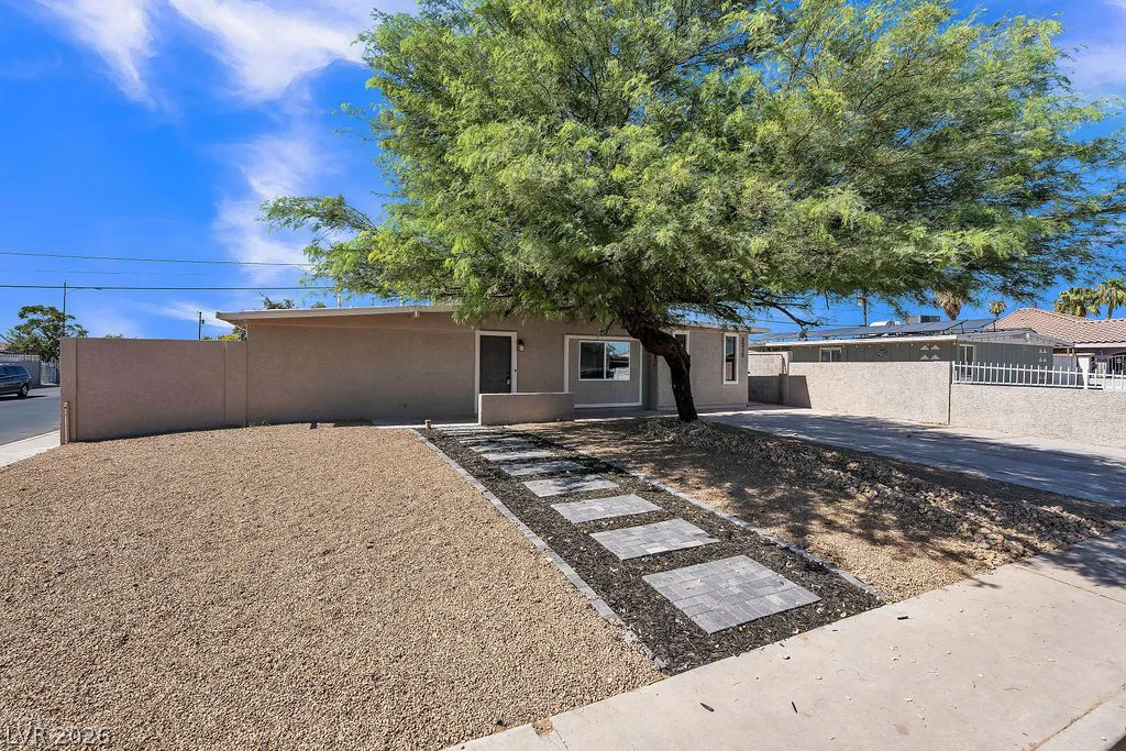 3315 Webb, North Las Vegas, NV 89030