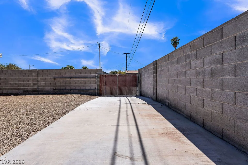 3315 Webb, North Las Vegas, NV 89030