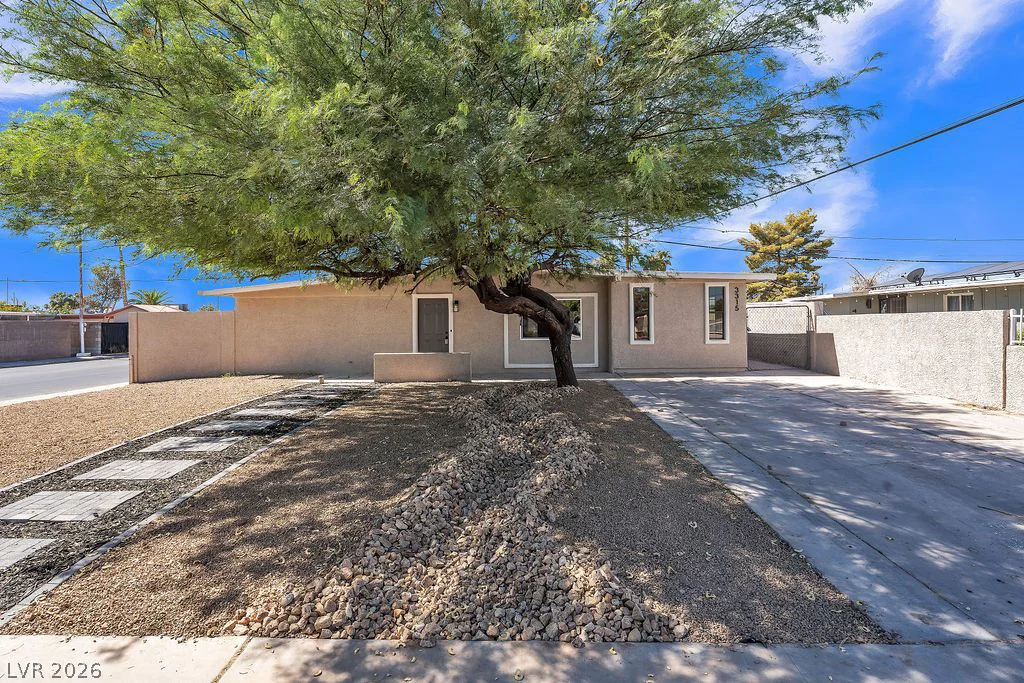 3315 Webb, North Las Vegas, NV 89030