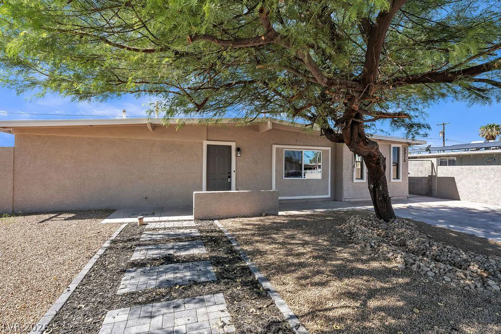 3315 Webb, North Las Vegas, NV 89030