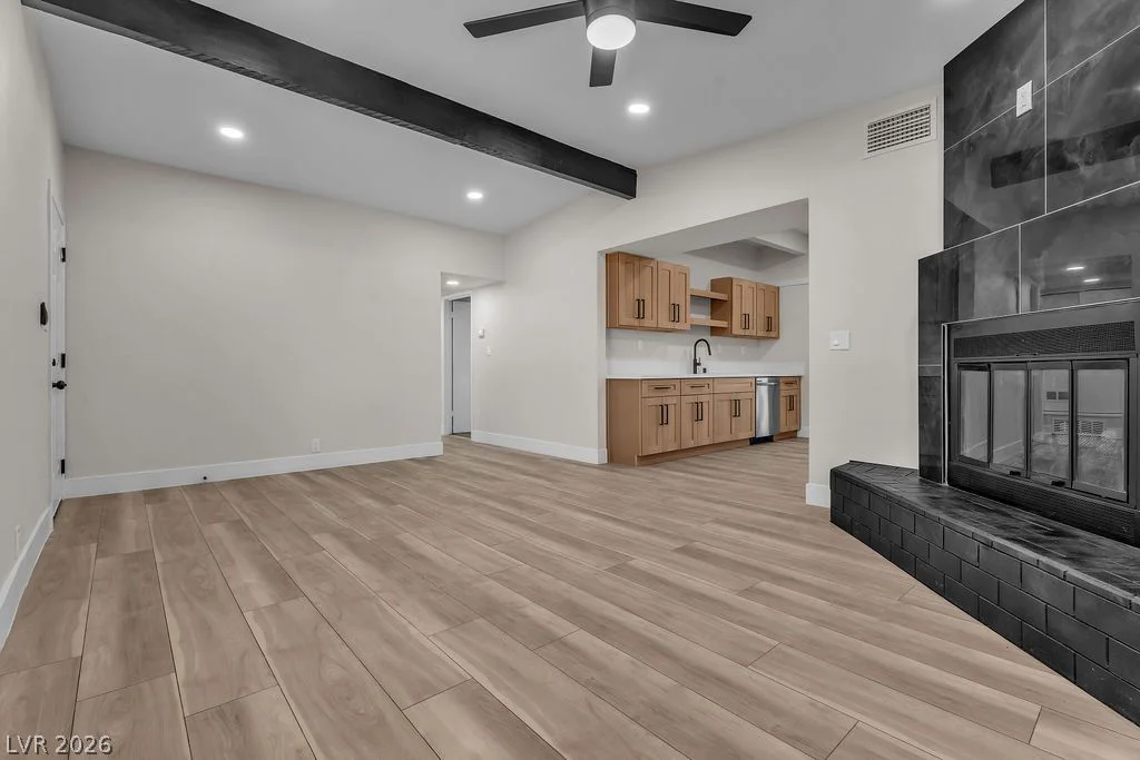 3315 Webb, North Las Vegas, NV 89030