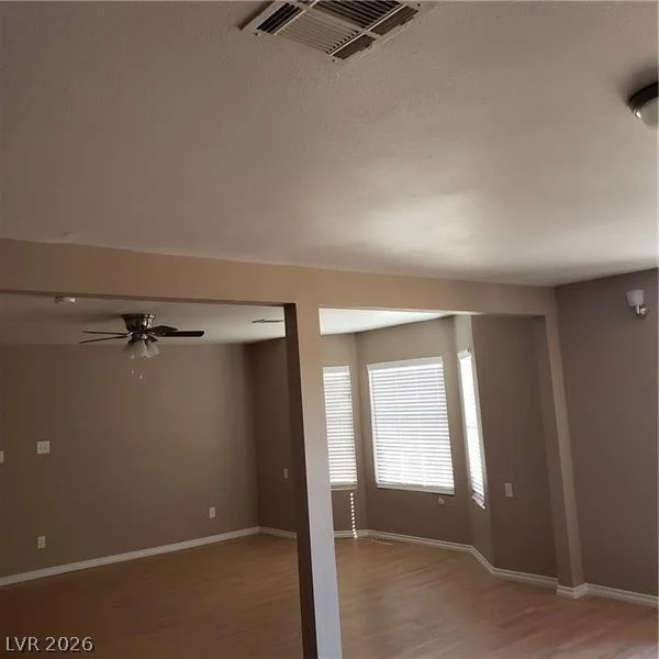 3439 Cox, North Las Vegas, NV 89032