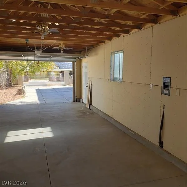 3439 Cox, North Las Vegas, NV 89032