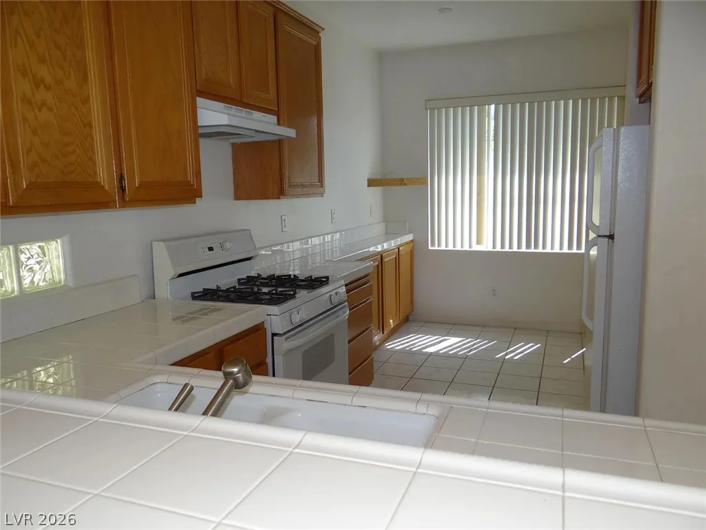 9801 Bradford Summit, Las Vegas, NV 89183