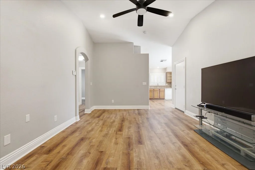 5325 Blue Oat, Las Vegas, NV 89141