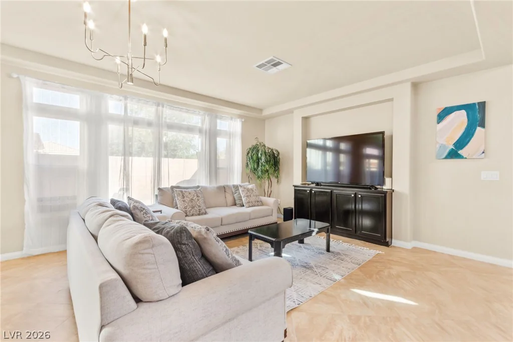 9696 Grayson Hills, Las Vegas, NV 89139