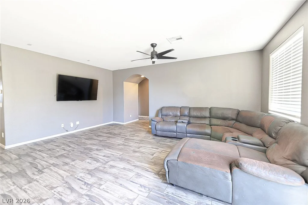6863 Upland Heights, Las Vegas, NV 89142