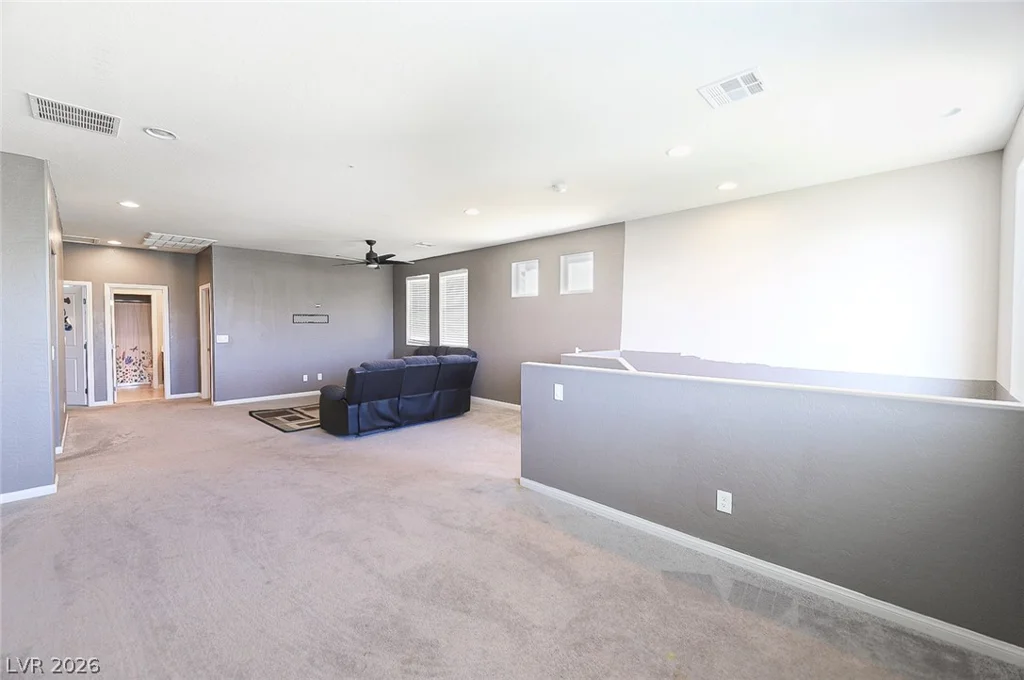 6863 Upland Heights, Las Vegas, NV 89142