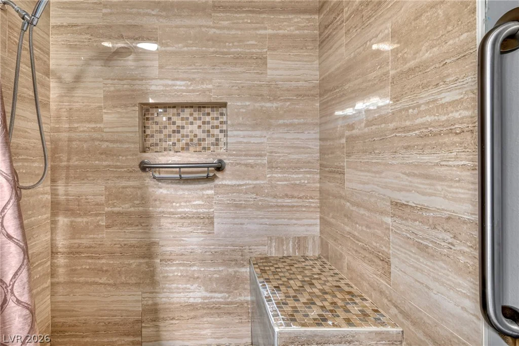 5801 Martita, Las Vegas, NV 89108
