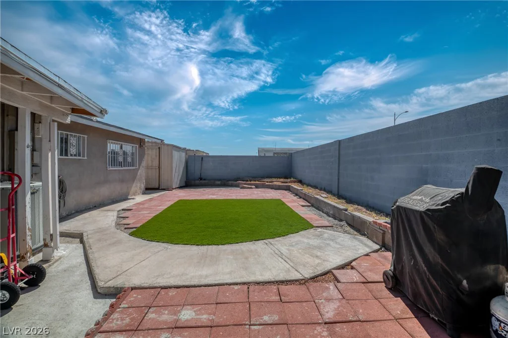 5801 Martita, Las Vegas, NV 89108