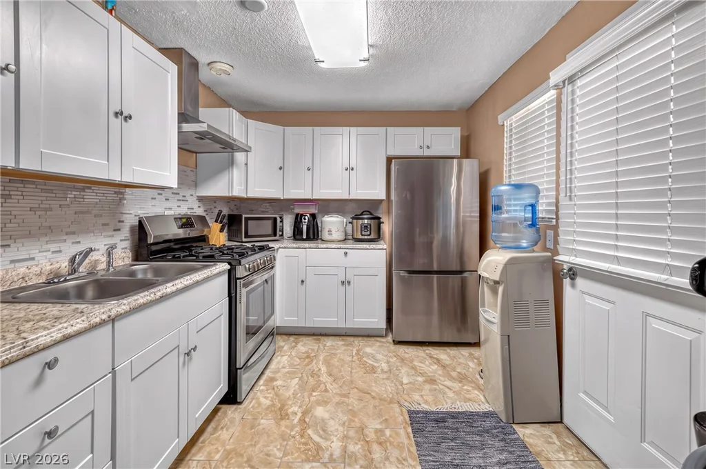 5801 Martita, Las Vegas, NV 89108