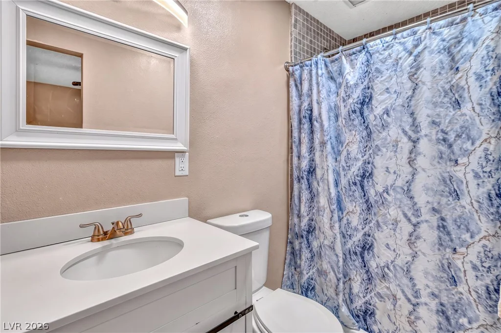5801 Martita, Las Vegas, NV 89108