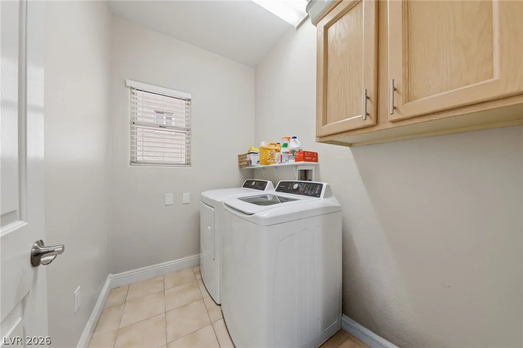 10417 Long Leaf, Las Vegas, NV 89134