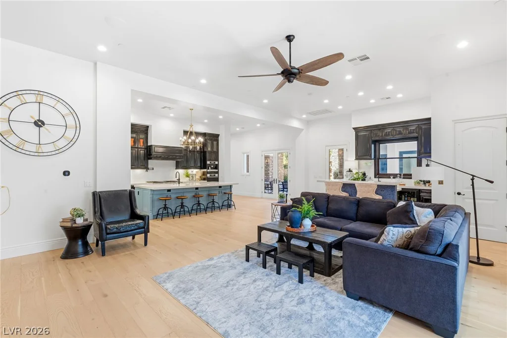 25 Pebble Dunes, Las Vegas, NV 89141