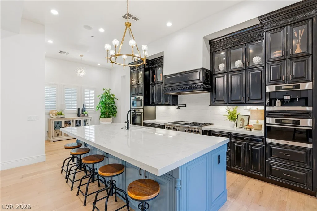 25 Pebble Dunes, Las Vegas, NV 89141
