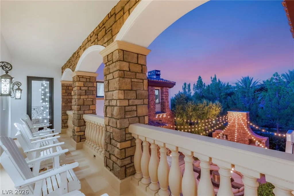 25 Pebble Dunes, Las Vegas, NV 89141