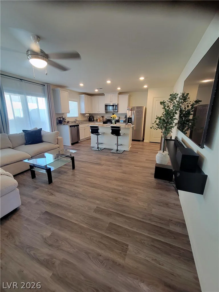 6268 Pink Cosmos, Las Vegas, NV 89122