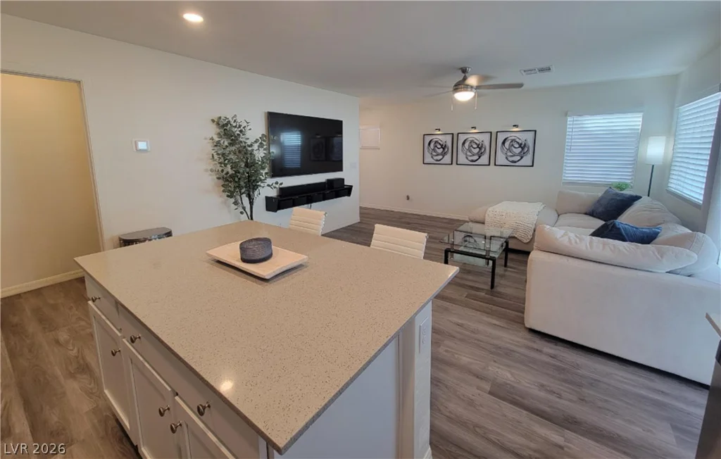 6268 Pink Cosmos, Las Vegas, NV 89122