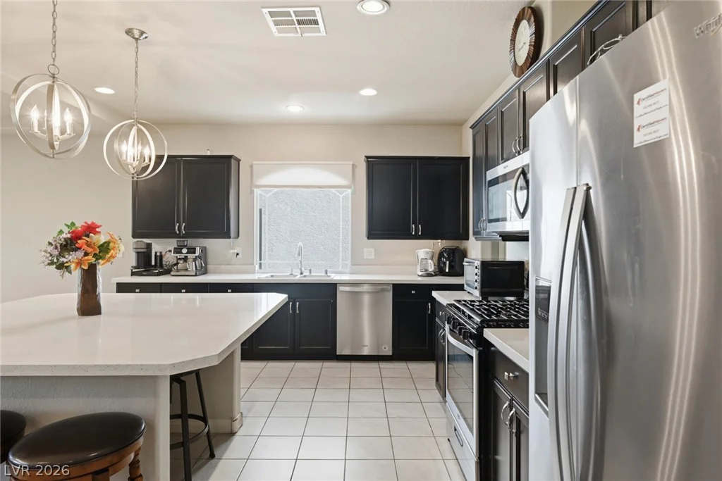 10137 Herons Rise, Las Vegas, NV 89141
