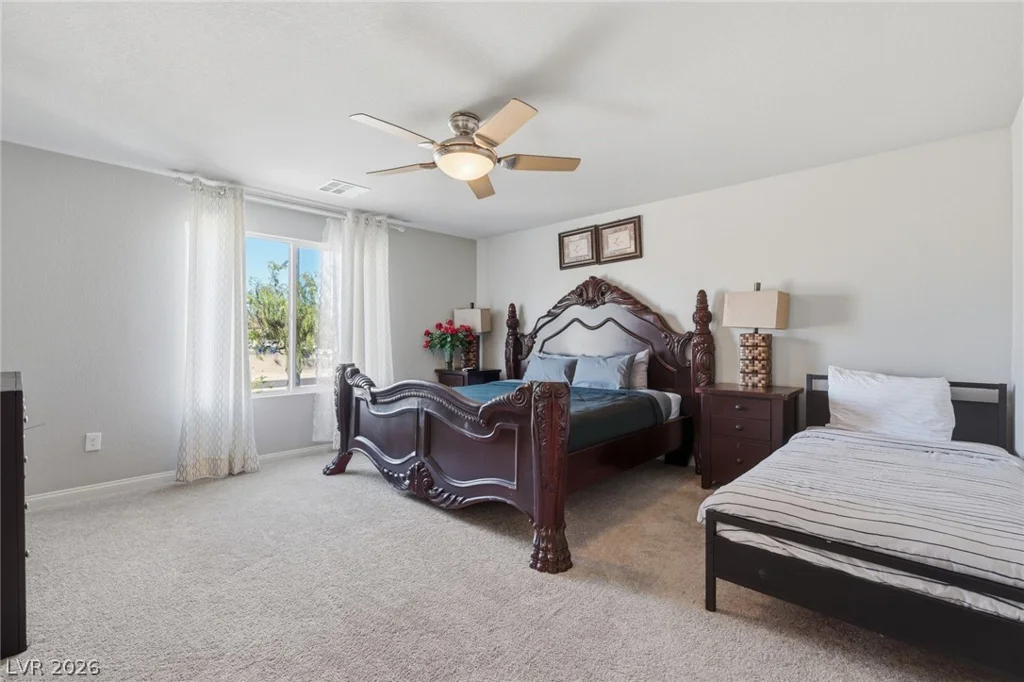 10137 Herons Rise, Las Vegas, NV 89141