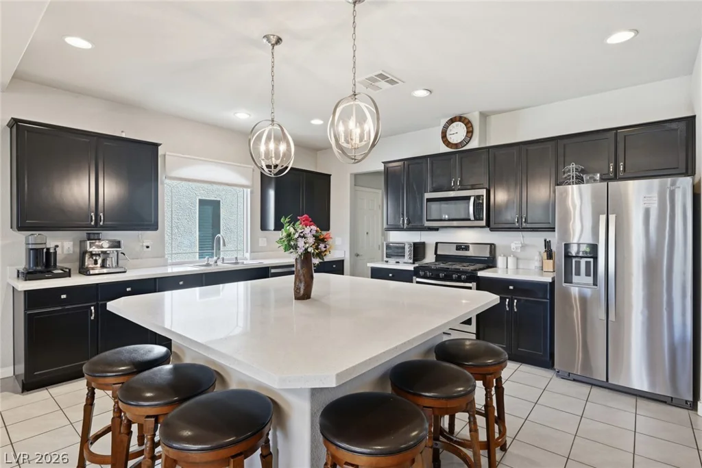 10137 Herons Rise, Las Vegas, NV 89141