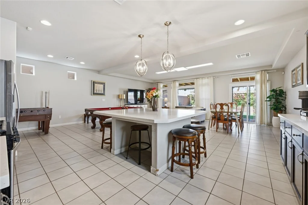 10137 Herons Rise, Las Vegas, NV 89141
