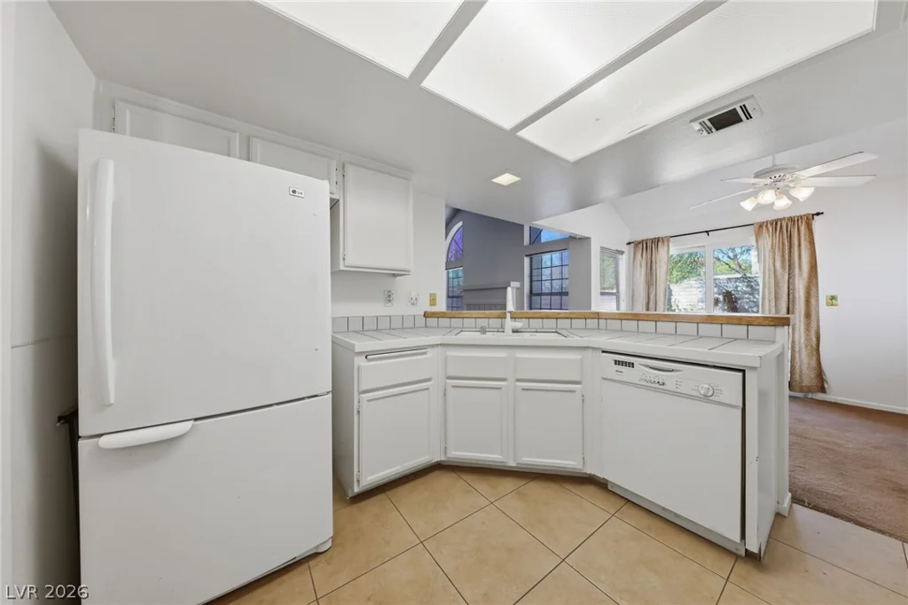 3205 Mariner Bay, Las Vegas, NV 89117