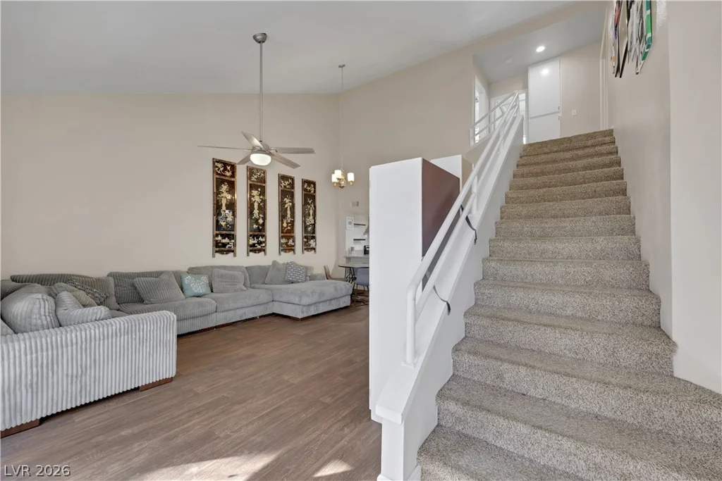 5635 Vineyard, Las Vegas, NV 89110